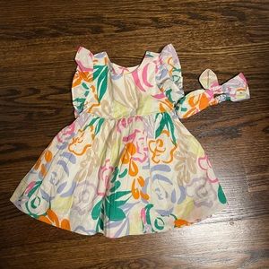 | GAP| Spring dress NWT 6-12M